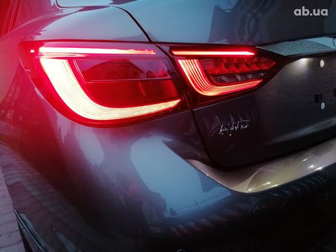 Infiniti Q50 2020 серый - фото 7