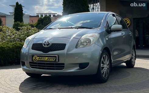 Toyota Yaris 2006 - фото 3