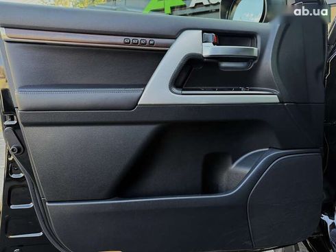 Toyota Land Cruiser 2020 - фото 25