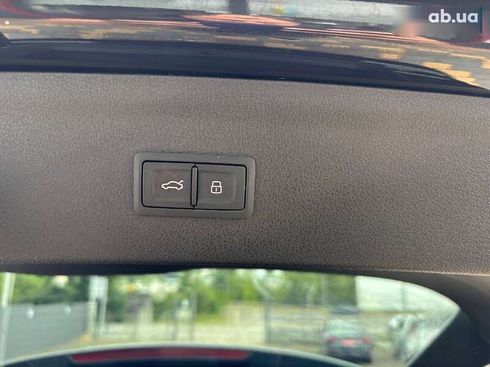 Audi Q3 2017 - фото 21