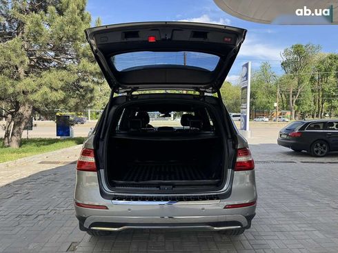 Mercedes-Benz M-Класс 2014 - фото 20