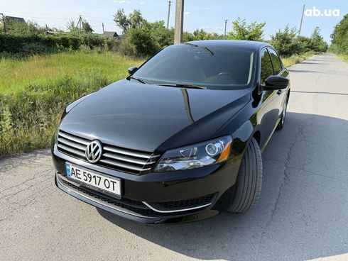 Volkswagen Passat 2013 черный - фото 16