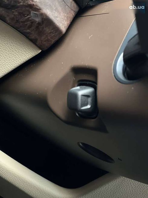 Audi Q7 2018 - фото 30