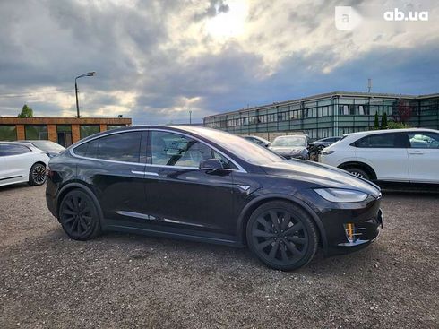 Tesla Model X 2016 - фото 26