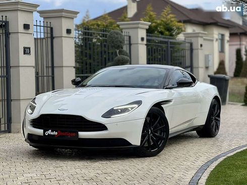 Aston Martin DB11 2018 - фото 6