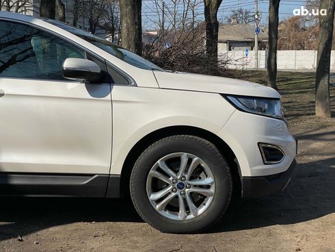 Ford Edge 2018 белый - фото 3