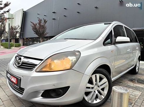 Opel Zafira 2009 - фото 3