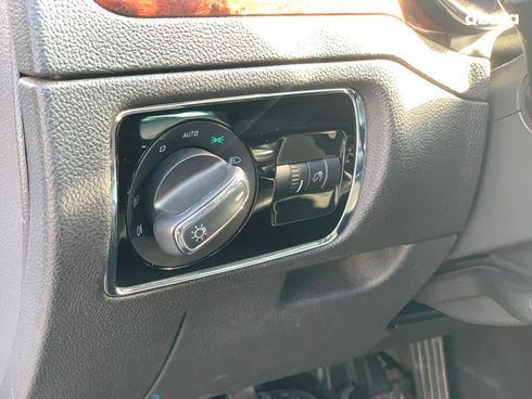 Skoda Superb 2011 белый - фото 25