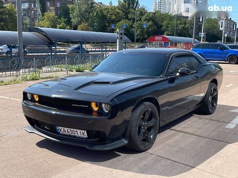 Dodge Challenger 2017 - фото 6