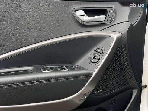 Hyundai Grand Santa Fe 2015 - фото 16