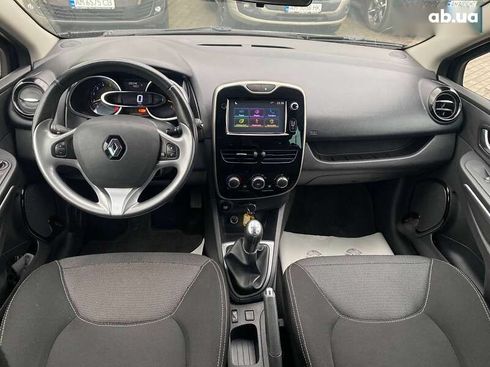 Renault Clio 2015 - фото 11