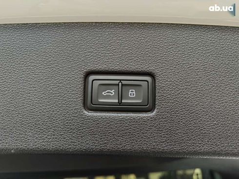 Audi Q8 2022 - фото 25