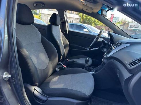 Hyundai Accent 2014 - фото 12