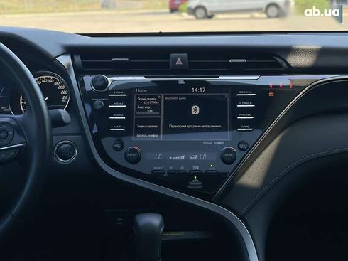 Toyota Camry 2019 - фото 20