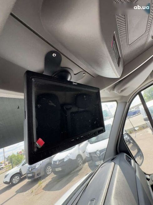 Renault Master 2021 - фото 24
