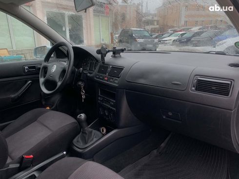 Volkswagen Golf 2001 серый - фото 22