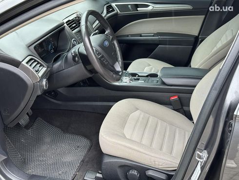 Ford Fusion 2019 серый - фото 10