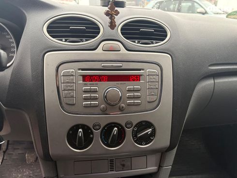 Ford Focus 2008 красный - фото 23