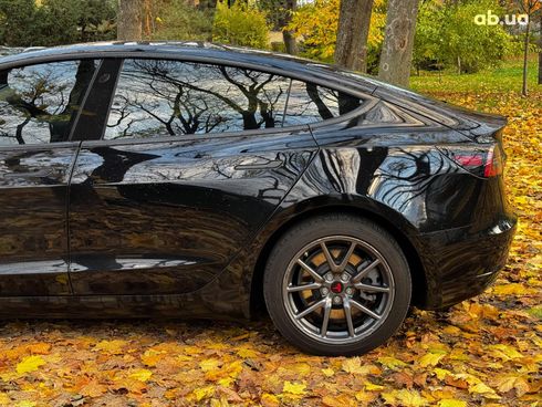 Tesla Model 3 2019 черный - фото 10
