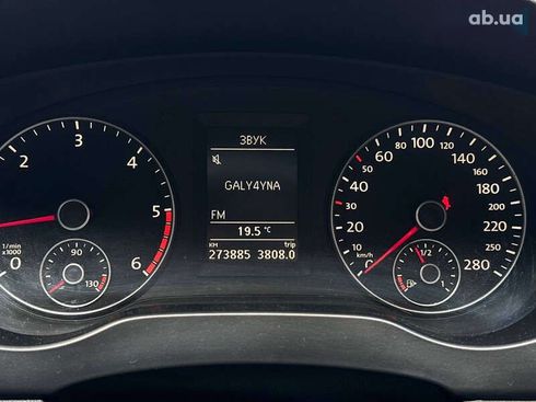 Volkswagen Jetta 2012 - фото 10