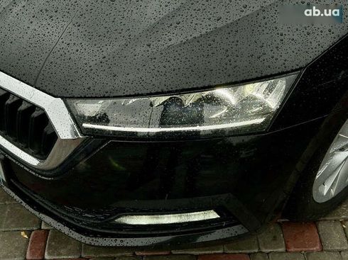 Skoda Octavia 2020 - фото 11