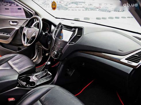 Hyundai Santa Fe 2012 - фото 17