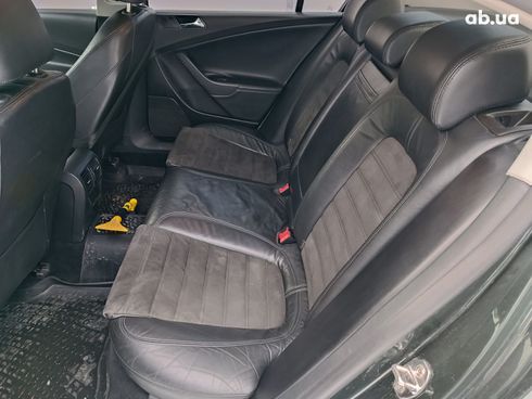 Volkswagen Passat 2006 зеленый - фото 25