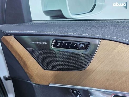 Volvo XC90 2018 - фото 24