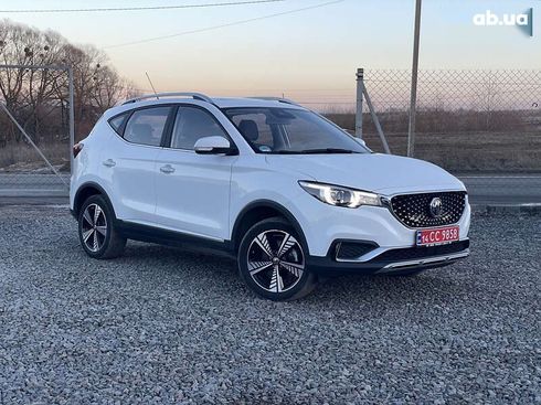 MG ZS EV 2021 - фото 21