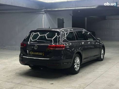 Volkswagen Passat 2018 - фото 6