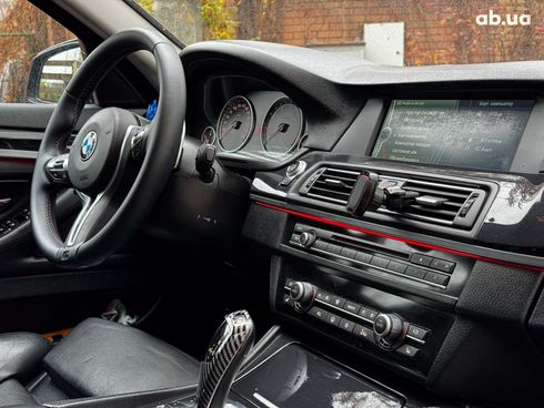 BMW 5 серия 2012 черный - фото 32