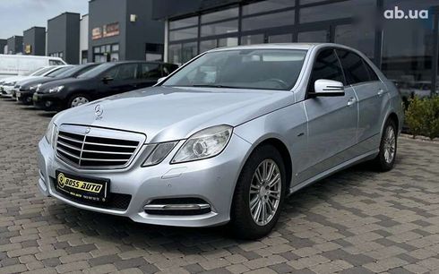 Mercedes-Benz E-Класс 2009 - фото 3