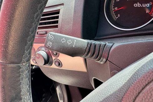 Opel Astra 2007 - фото 16