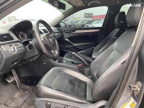 Volkswagen Passat 2012 серый - фото 29