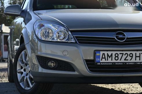 Opel Astra 2009 - фото 3