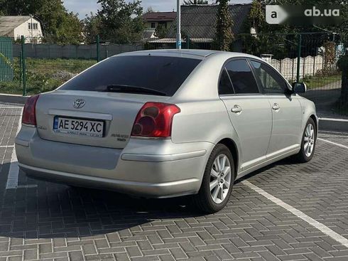 Toyota Avensis 2003 - фото 9