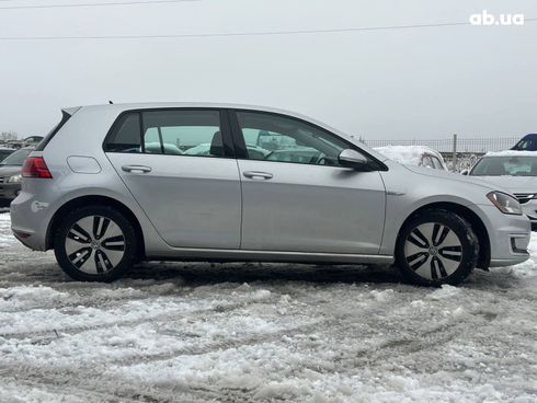 Volkswagen e-Golf 2015 серый - фото 12