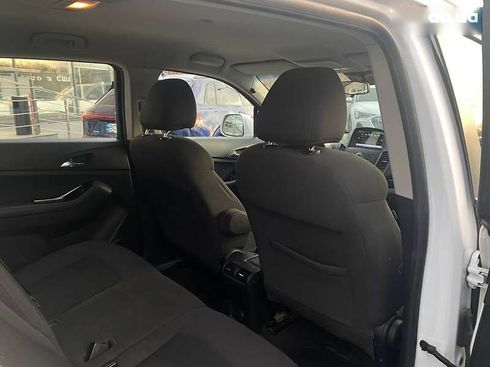 Chevrolet Orlando 2012 - фото 18