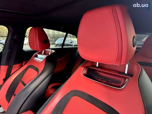 Mercedes-Benz AMG GT 4 2020 - фото 24
