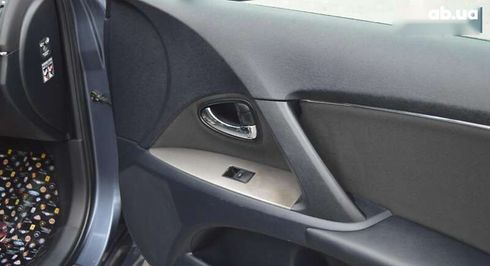 Toyota Avensis 2010 - фото 28