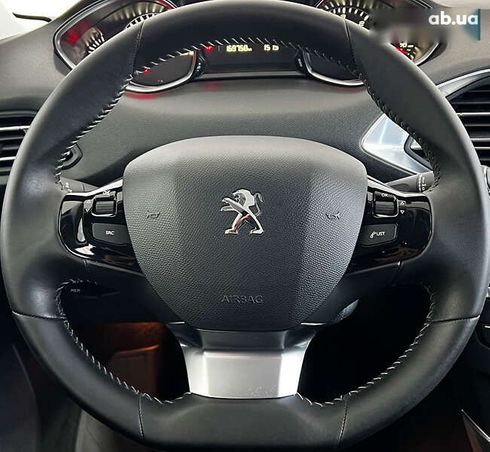 Peugeot 308 2016 - фото 17