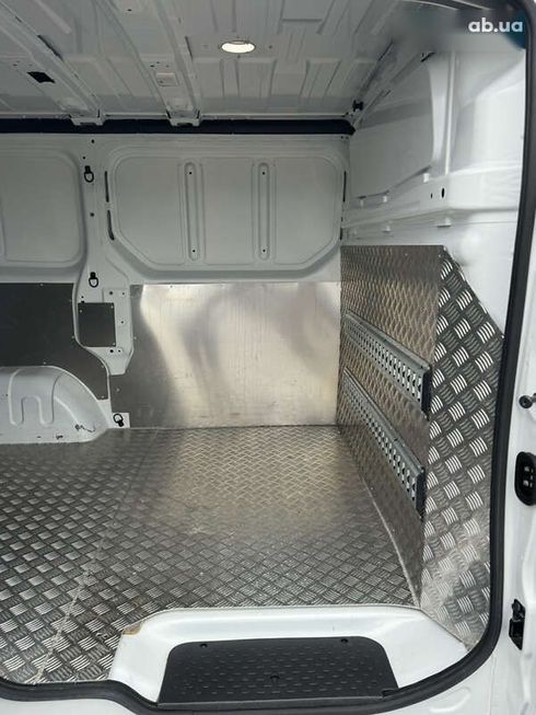 Renault Trafic 2021 - фото 13