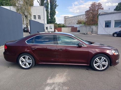 Volkswagen passat b7 2013 красный - фото 4