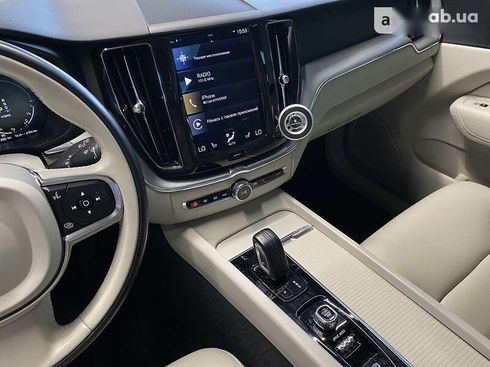 Volvo XC60 2019 - фото 29