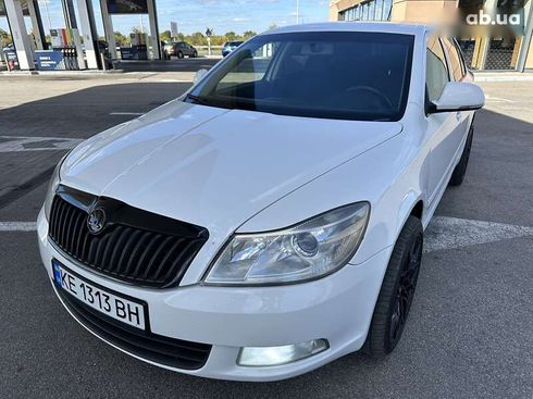 Skoda Octavia 2012 - фото 11
