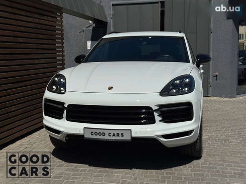 Porsche Cayenne 2018 - фото 2