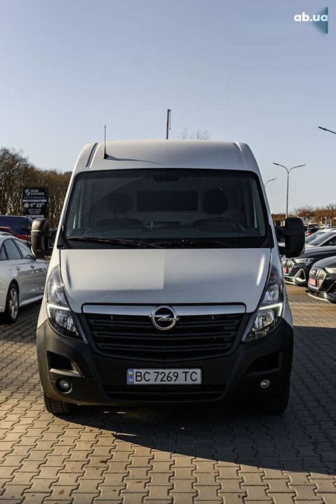 Opel Movano 2020 - фото 9