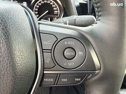Toyota Camry 2023 - фото 20