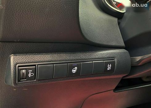 Toyota Corolla 2020 - фото 20