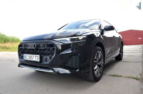 Audi Q8 2023 - фото 2